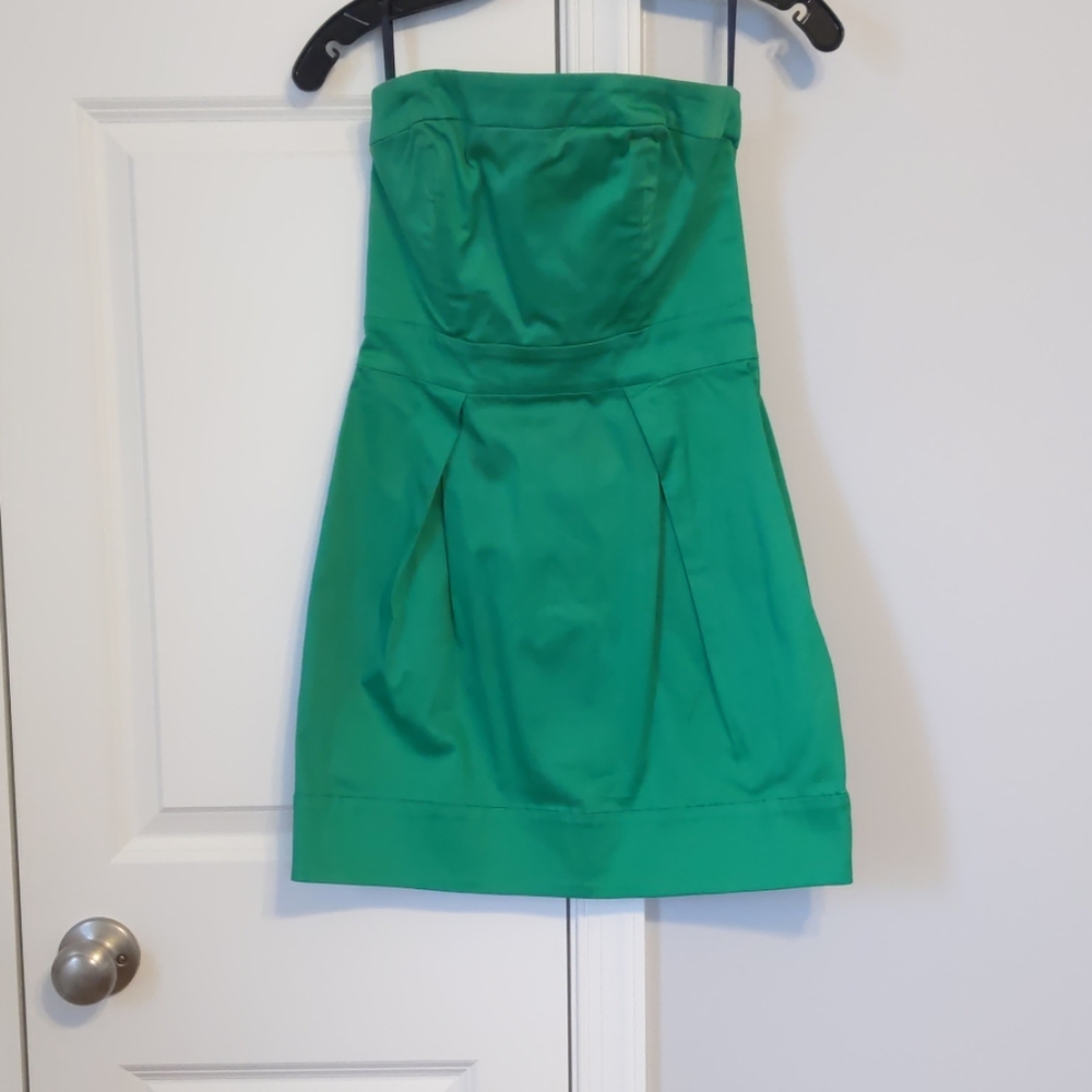 Strapless green french connection dress